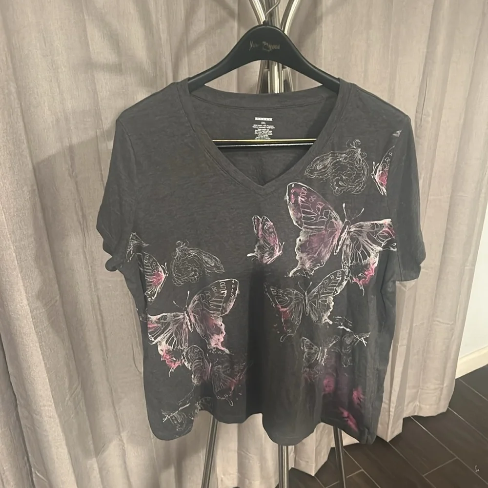 Kohl's Charcoal Tee with Pink/purple Butterfly Print - Picture 2 of 5